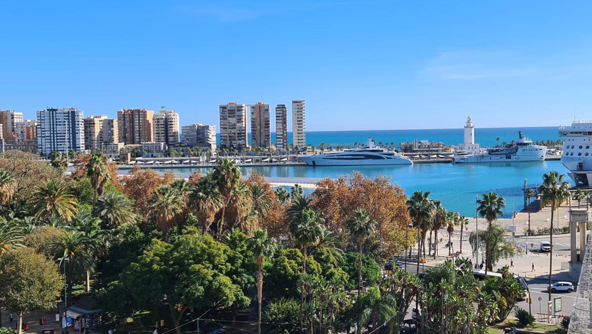 Апартаменты Penthouse With Solarium In The Center Of Malaga-Atico Con Solarium En El Centro De Малага Экстерьер фото